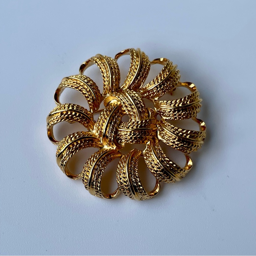 VTG Monet Pin Brooch